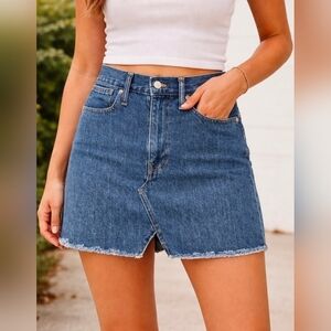 Madewell Denim Mini Skirt Size 28 Blue Wash Raw Hem Front Slit
